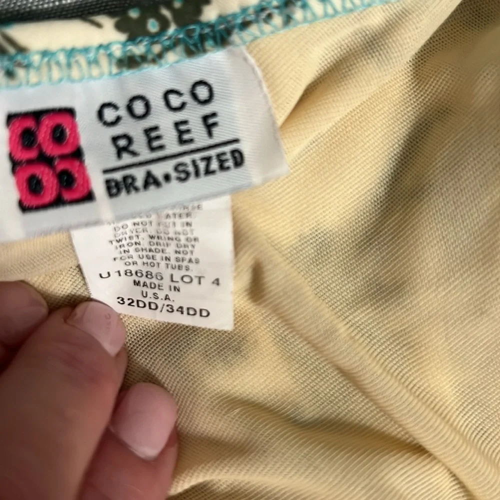 CoCo Reef bikini and swim skirt - Picture 3 of 10